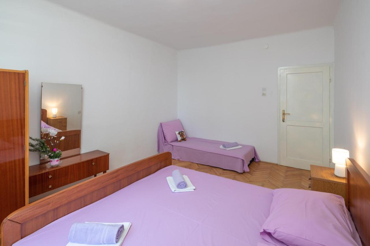 Beach Apartments "Bili Cvitak" Дуче Экстерьер фото