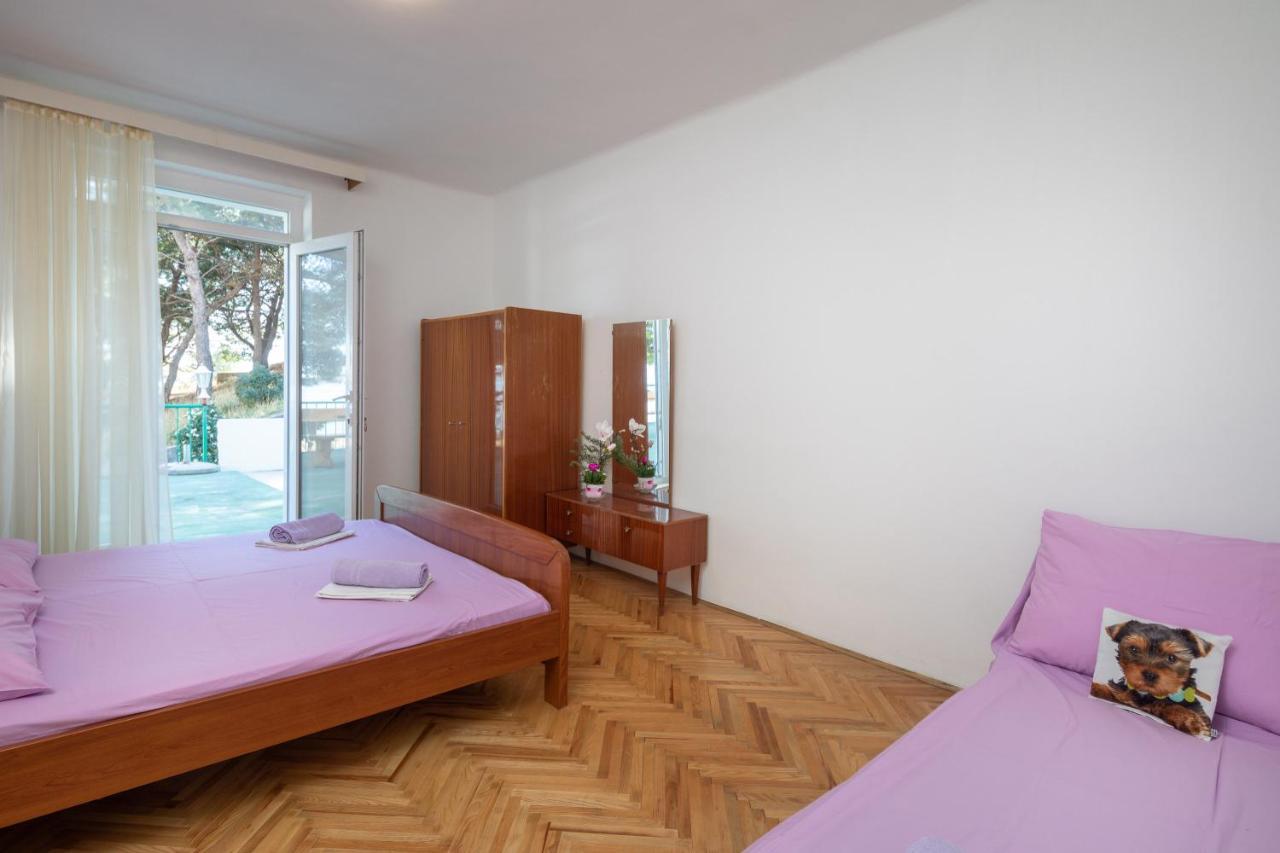 Beach Apartments "Bili Cvitak" Дуче Экстерьер фото